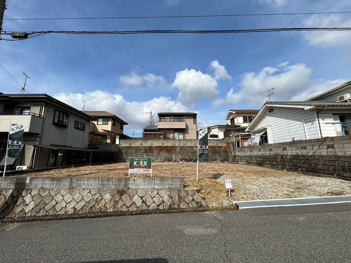 呉市焼山東三丁目土地