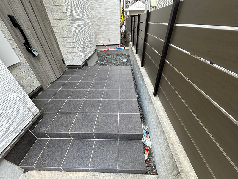 西区観音新町三丁目戸建