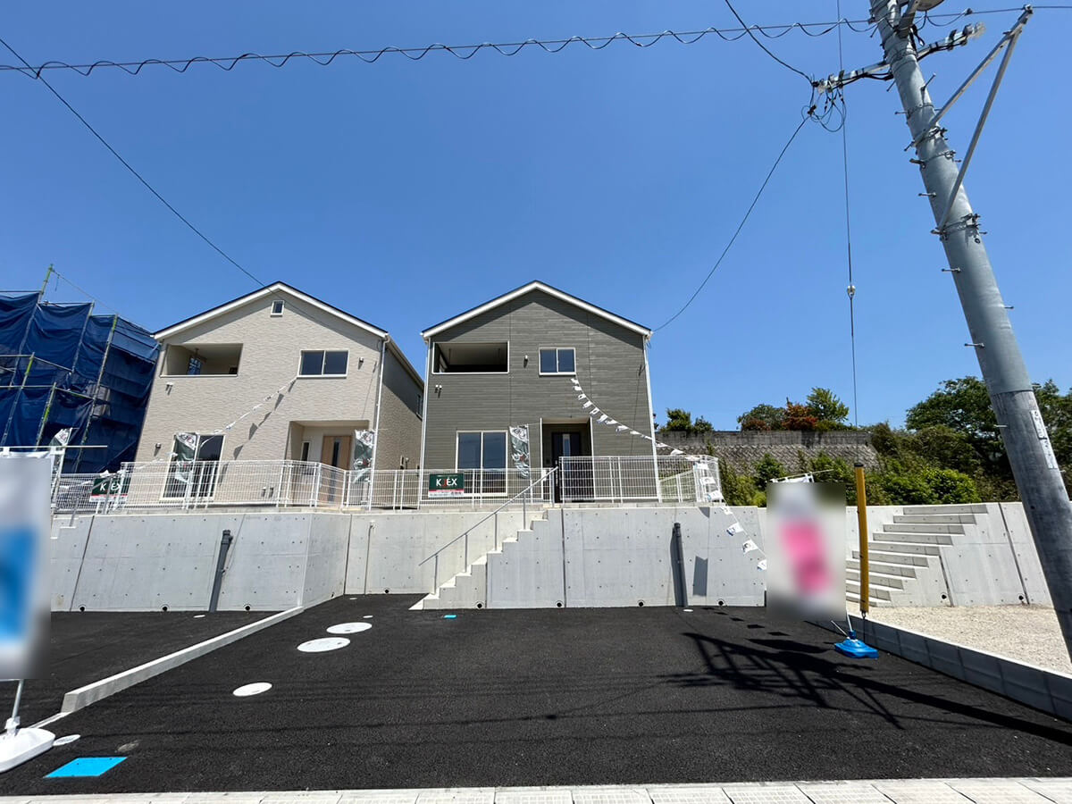 安芸郡熊野町川角二丁目新築2号棟