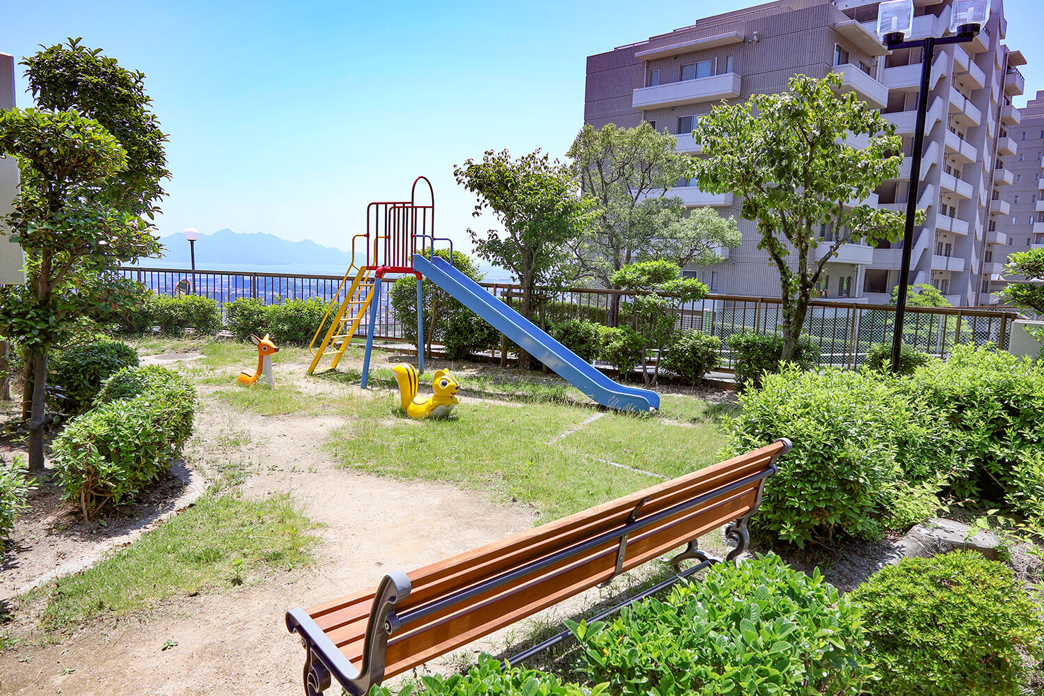 敷地内公園