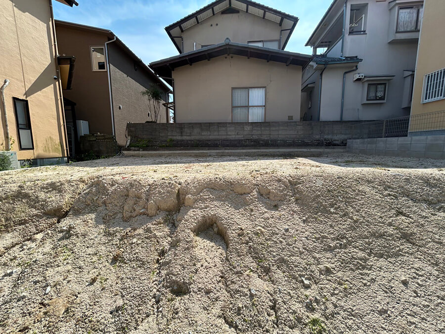 東区中山西一丁目土地