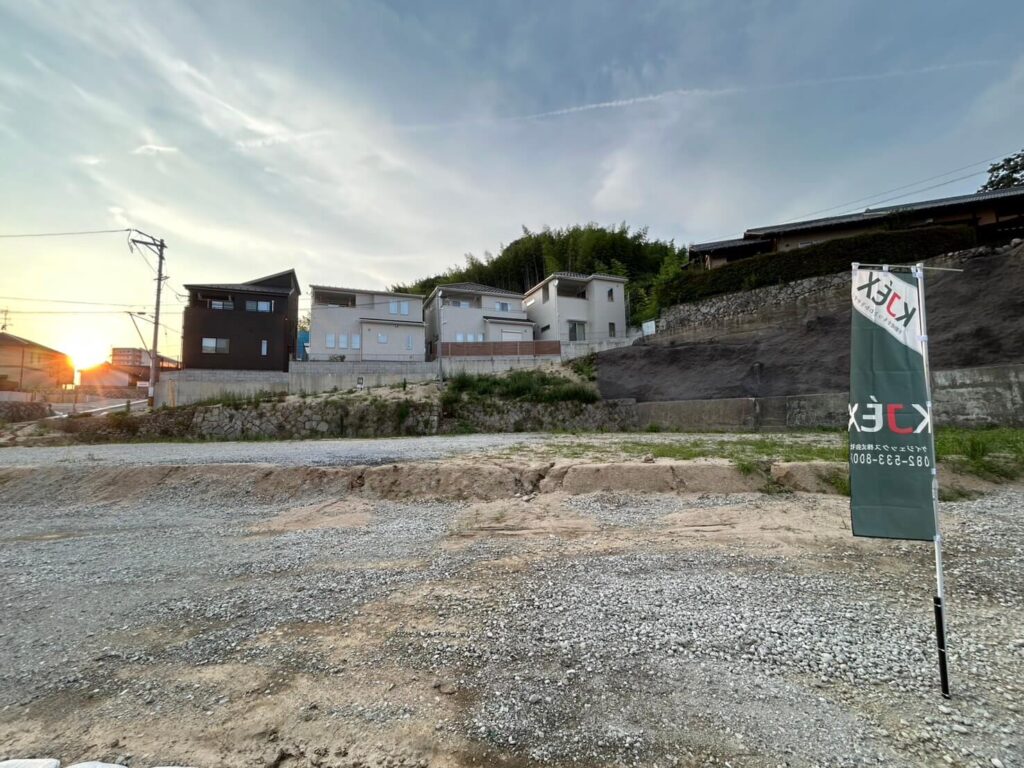 安芸郡府中町鹿籠二丁目土地