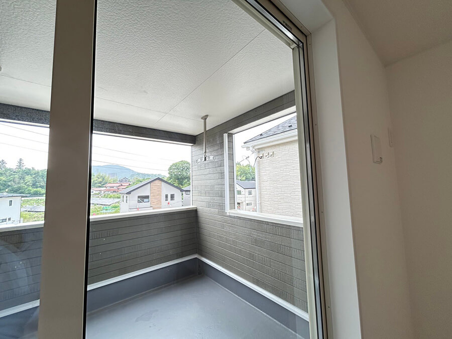 安芸郡熊野町川角二丁目新築2号棟