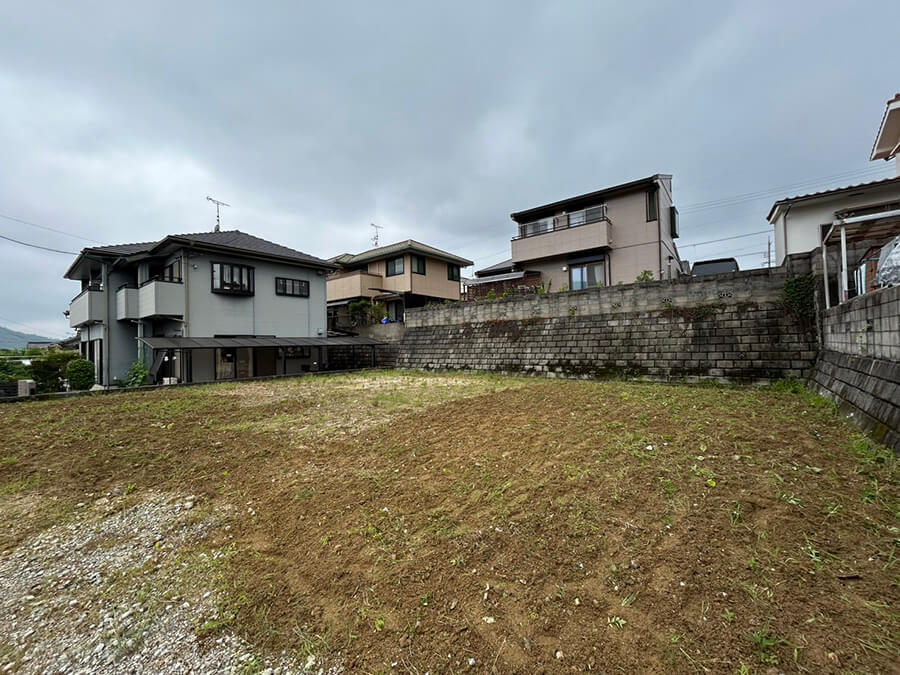 呉市焼山東三丁目土地