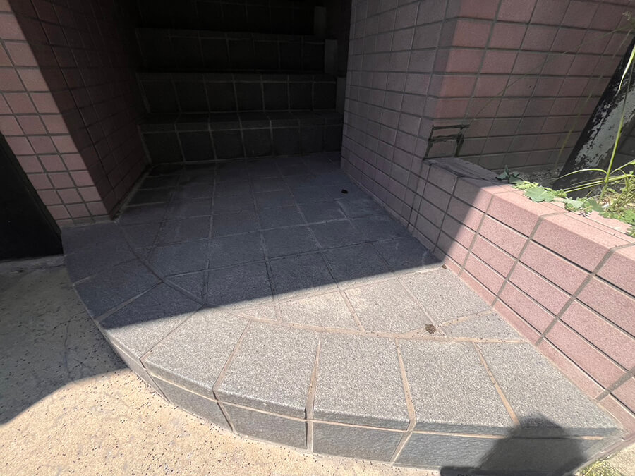 西区南観音四丁目事務所付き戸建