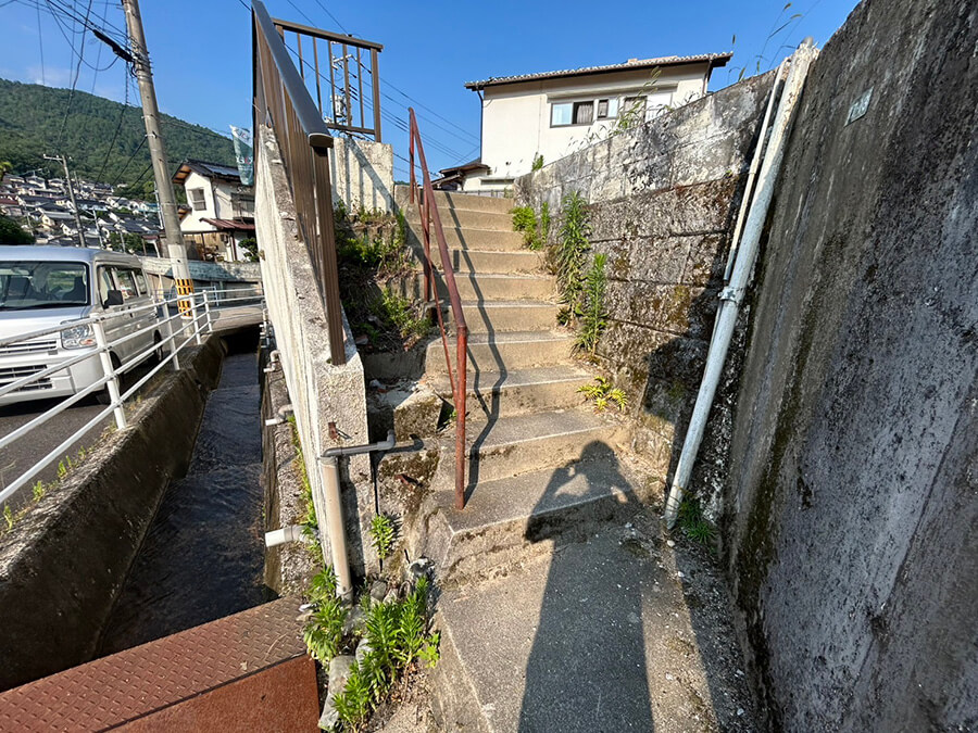安佐北区亀山七丁目土地