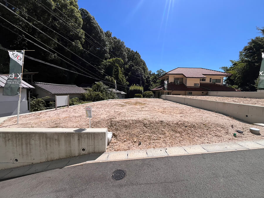 東区山根町土地