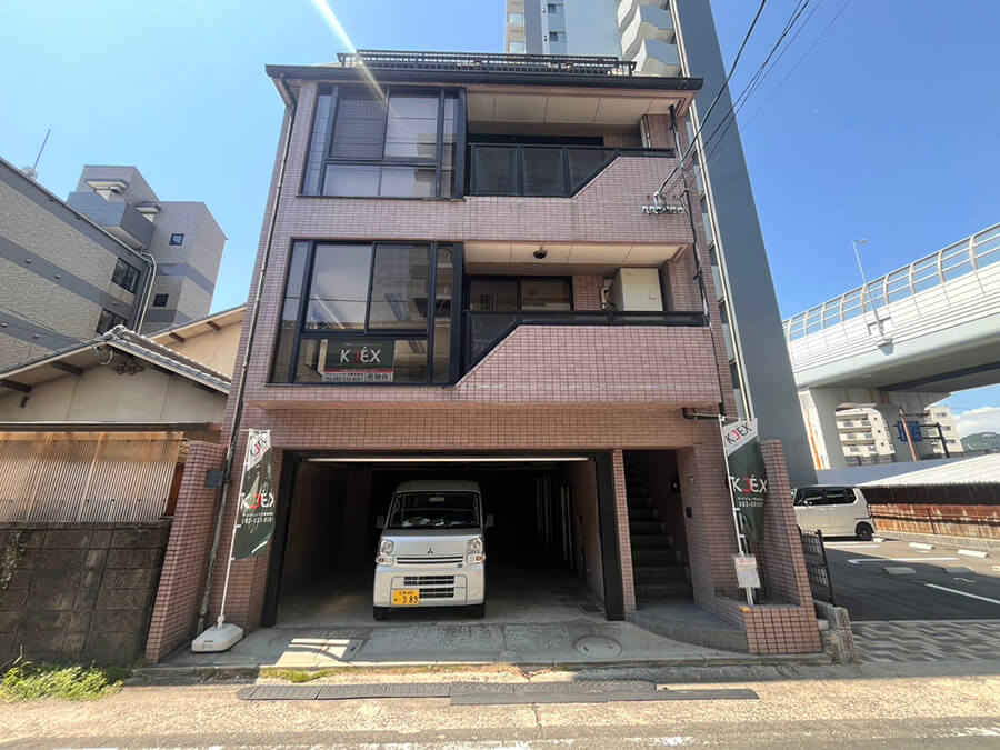 西区南観音四丁目事務所付き戸建