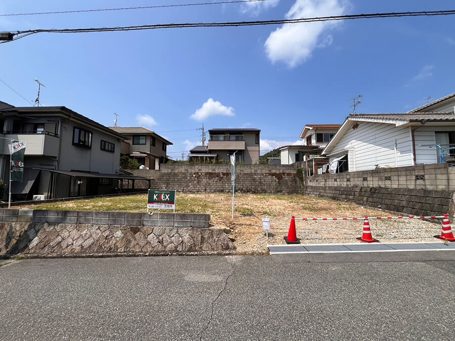 呉市焼山東三丁目土地