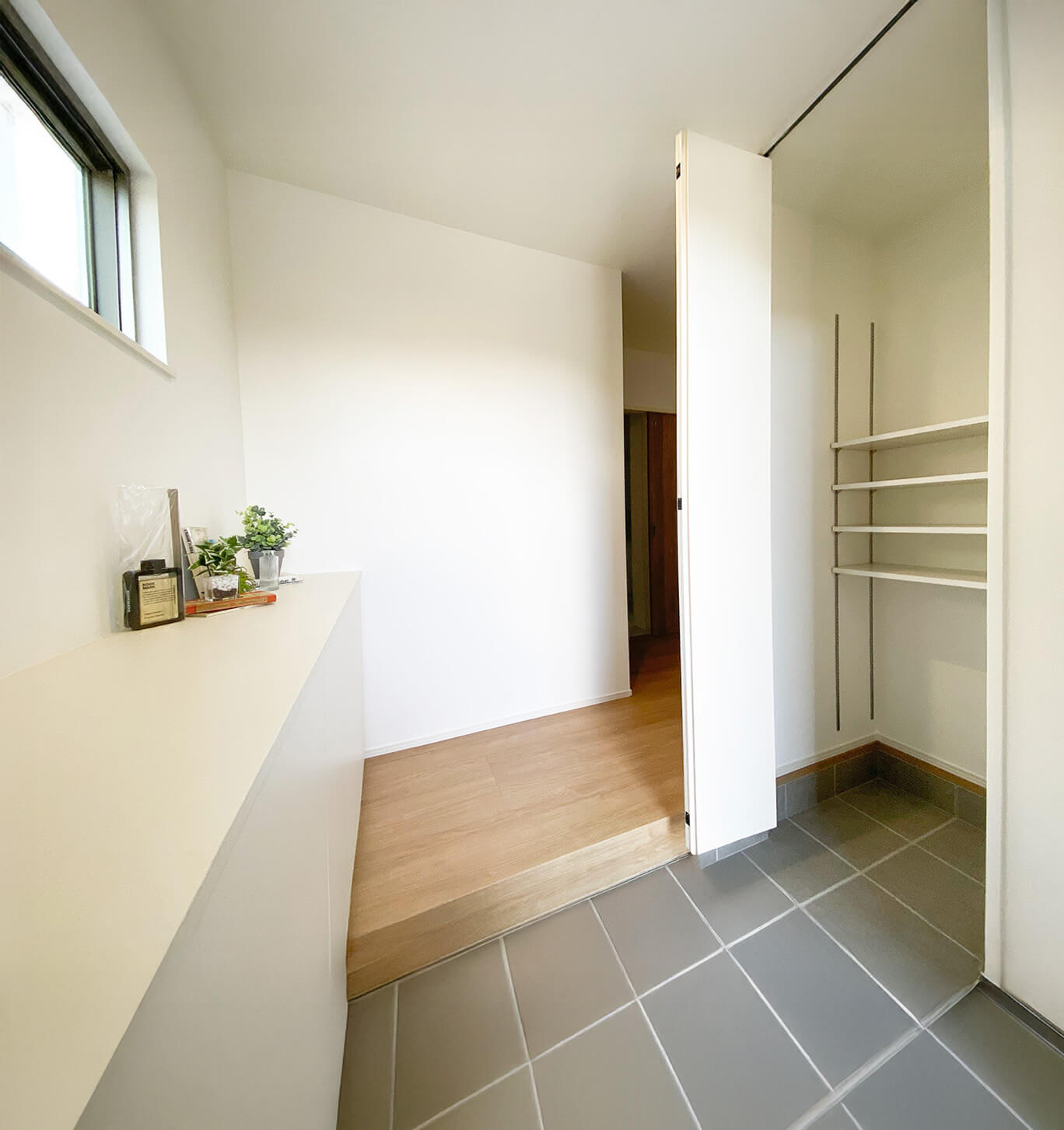 No.1エントランス