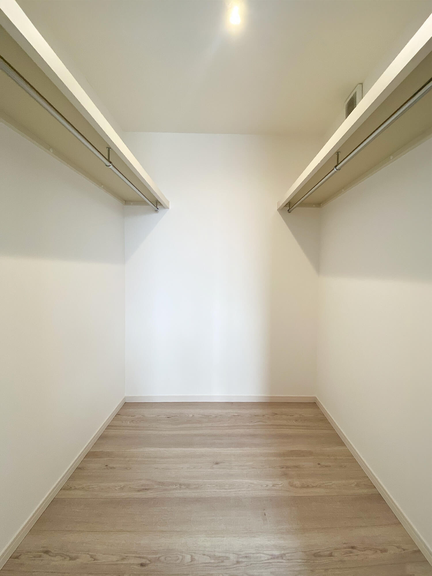 ウォークインクローゼット