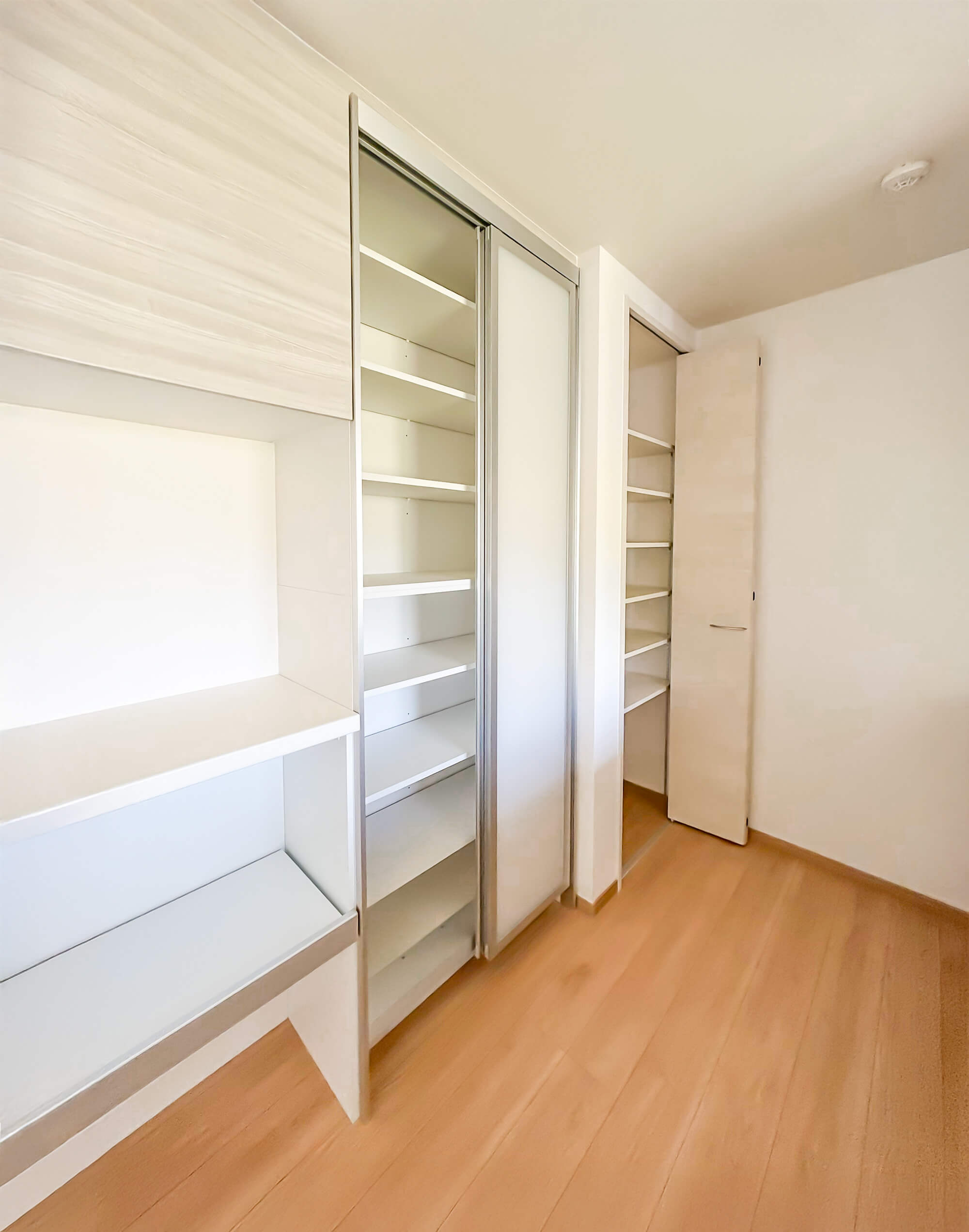 No.4キッチン収納