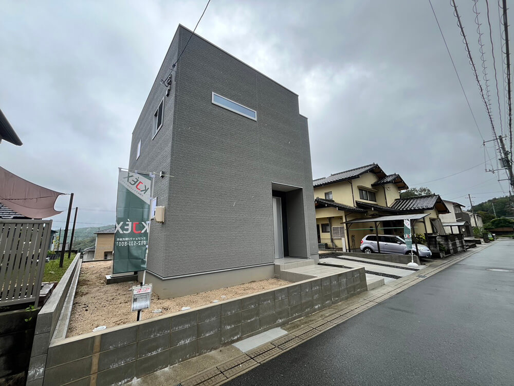 安佐南区伴西四丁目新築戸建