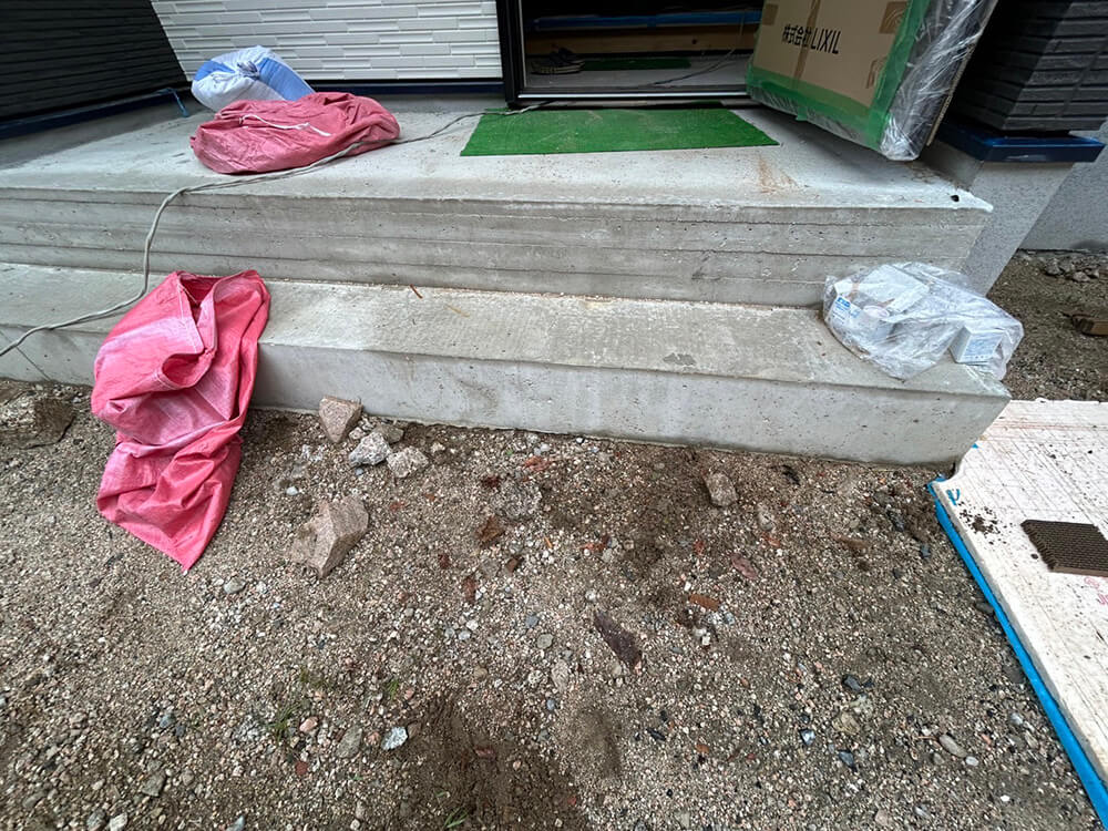 東区牛田新町三丁目A棟、B棟