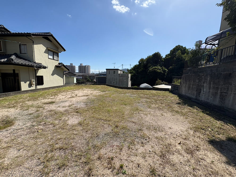 廿日市市阿品二丁目土地