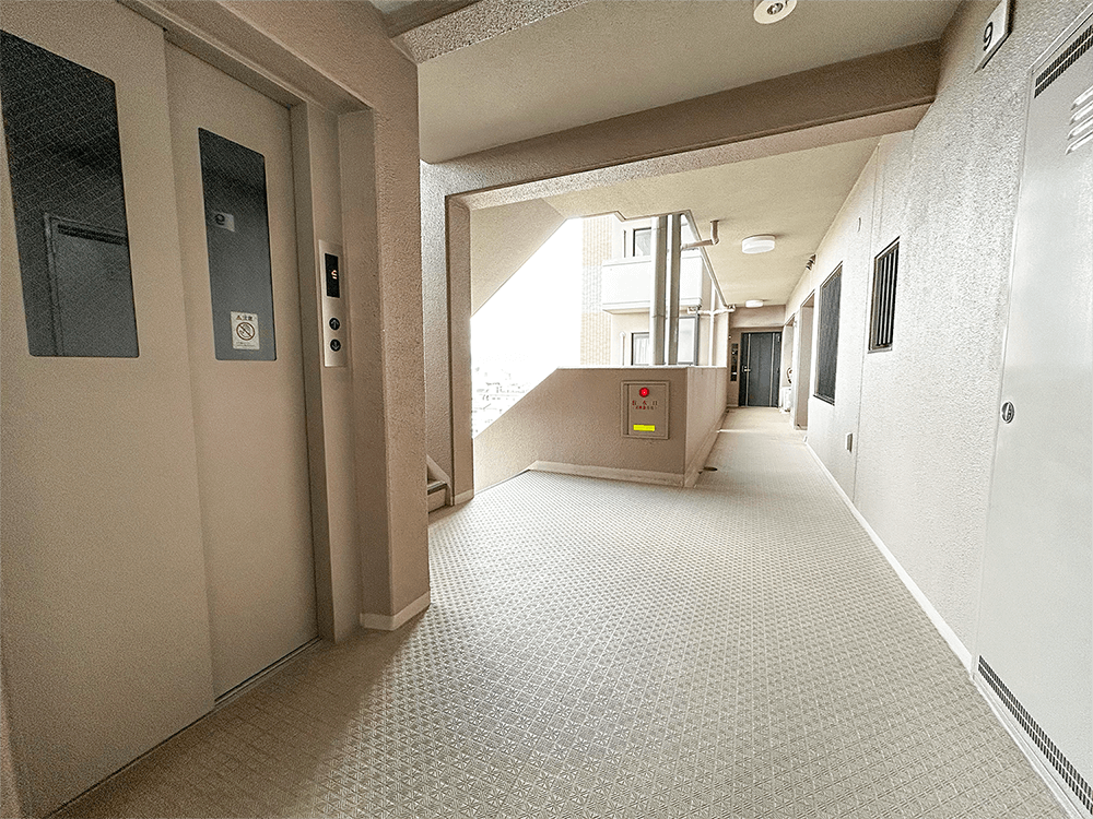 エレベーターホール