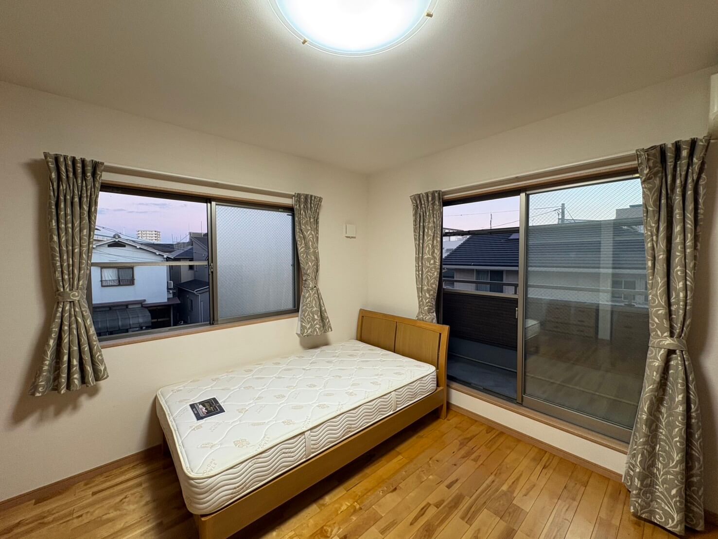 中区江波二本松一丁目戸建