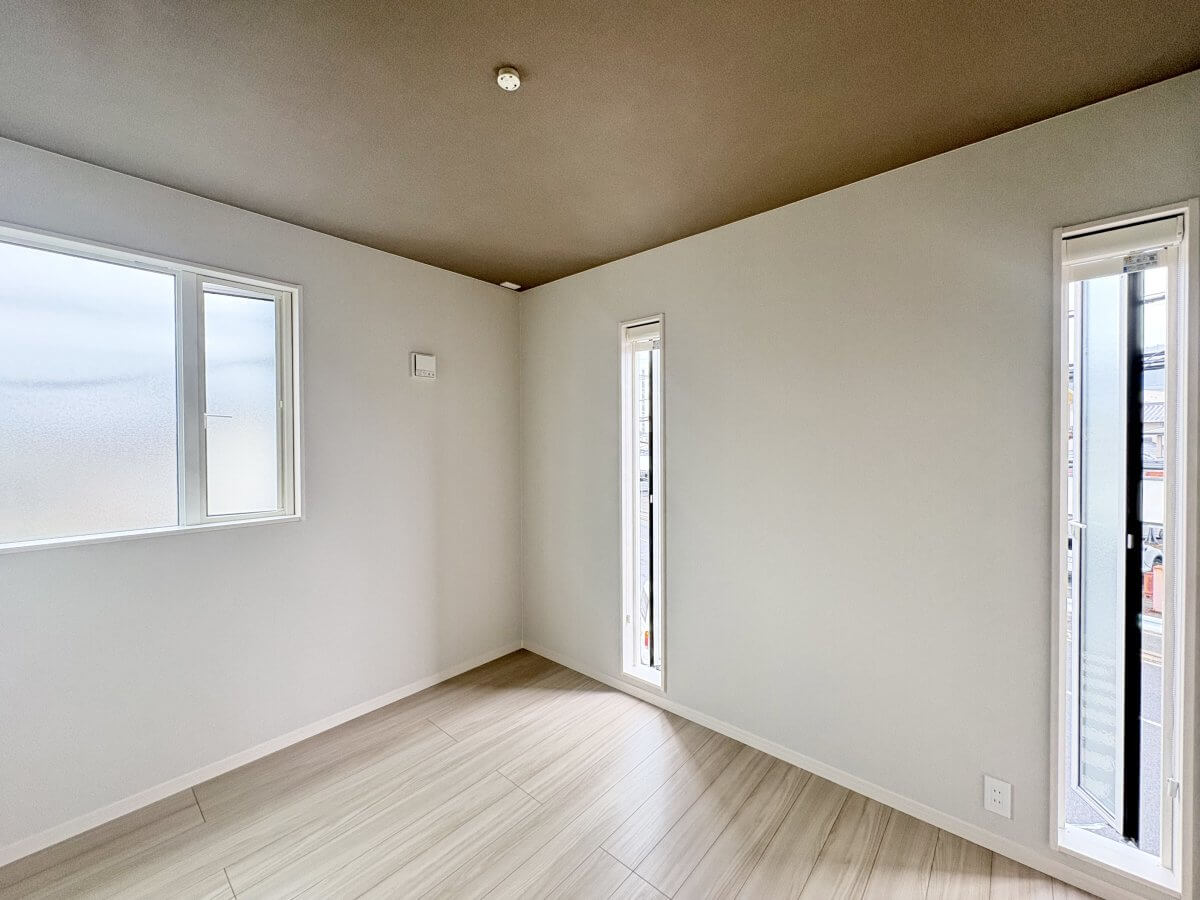 南区向洋大原町新築戸建