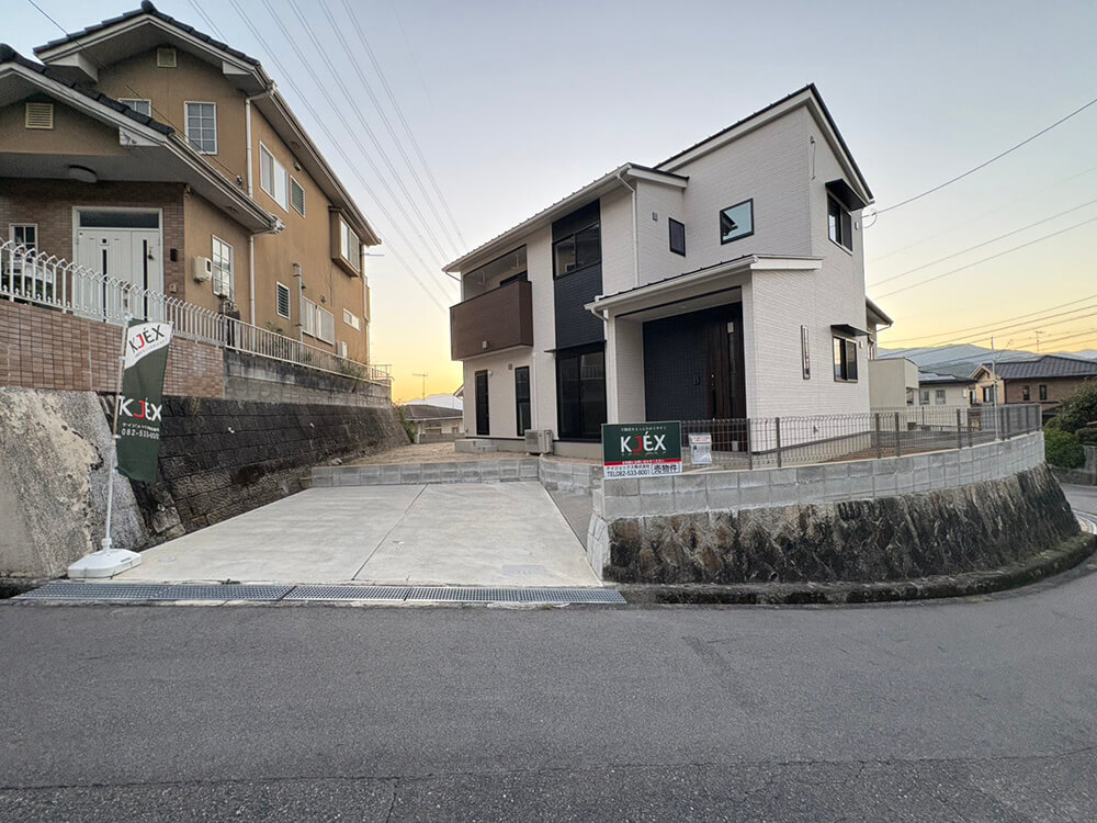 佐伯区五月が丘四丁目新築