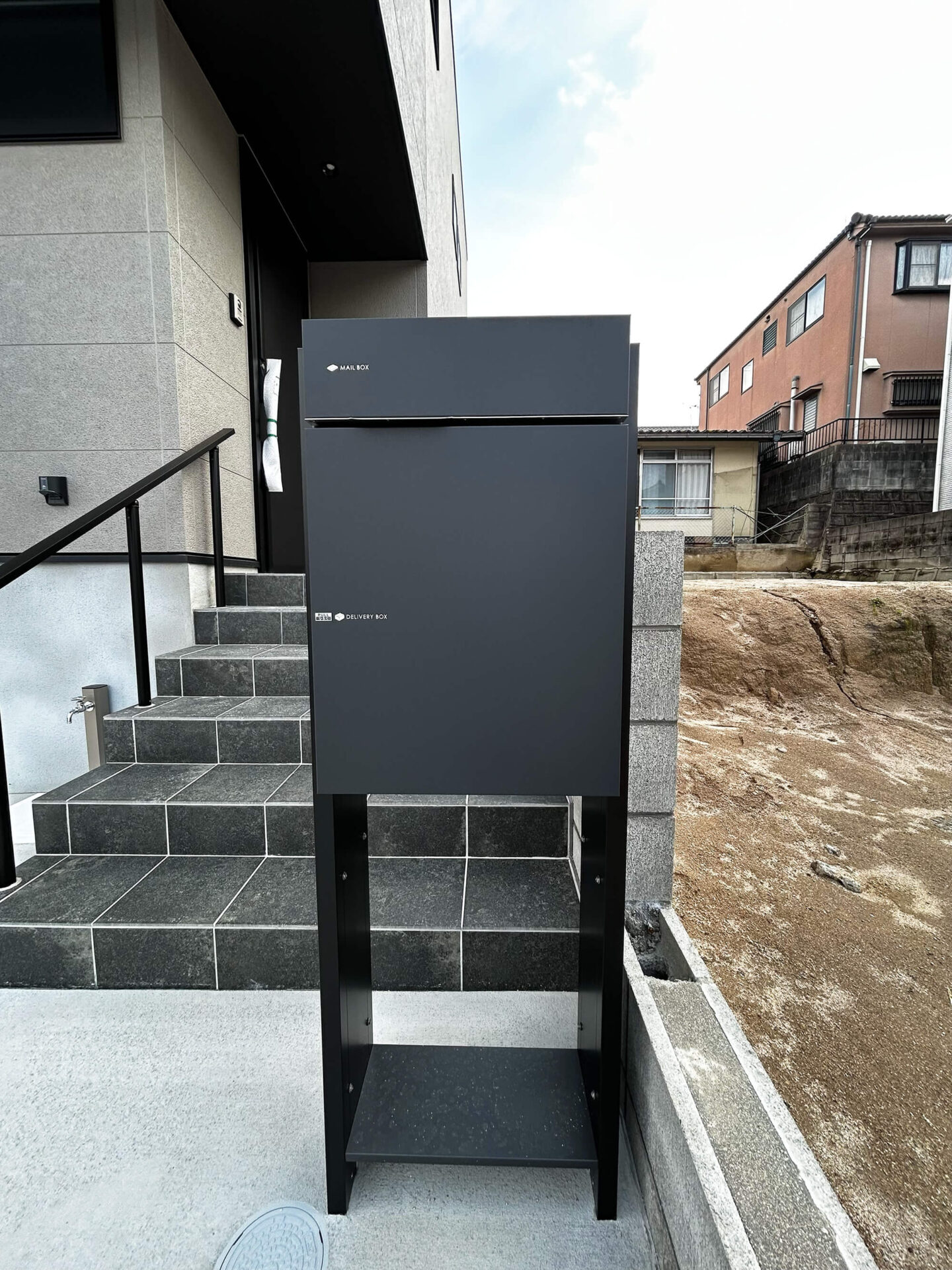 宅配ボックス