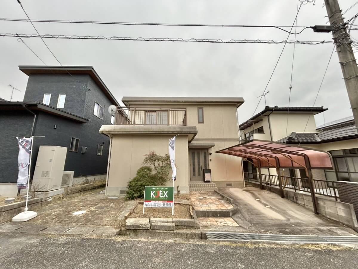 東広島市西条町郷曽戸建