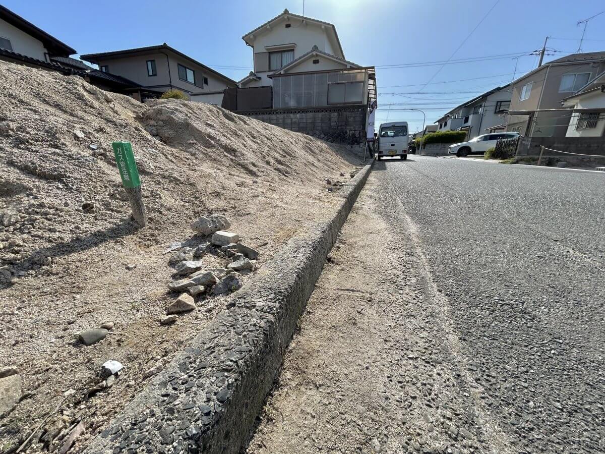 安佐南区伴東八丁目土地 2区画