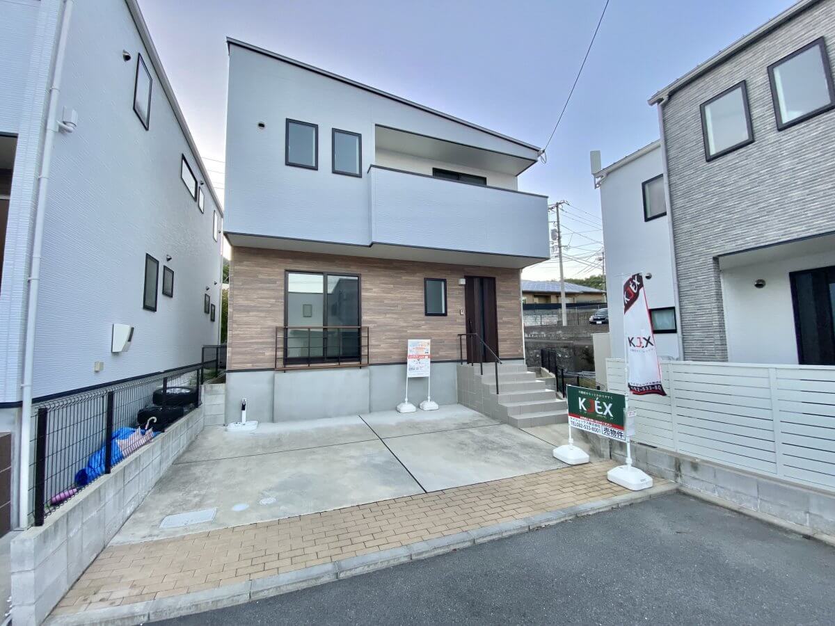 安佐南区山本六丁目新築戸建