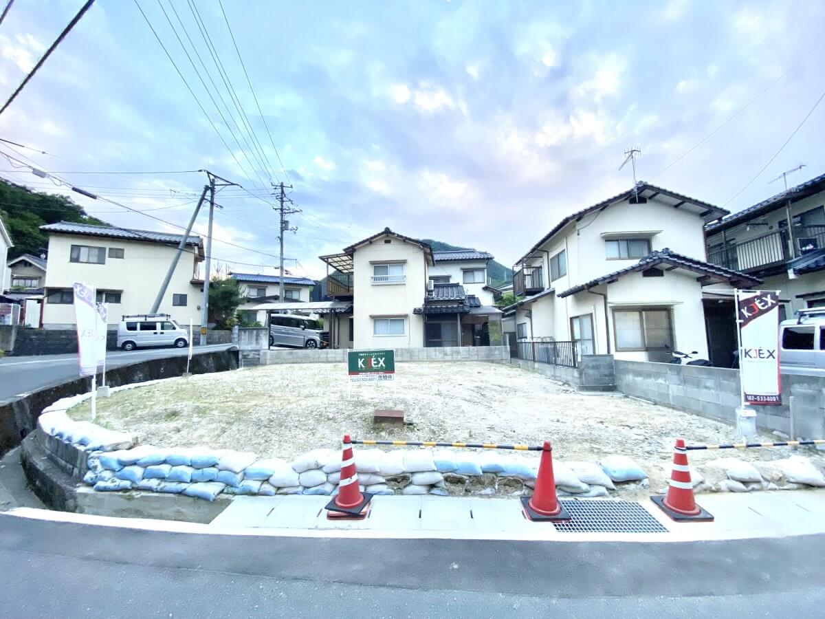 安佐北区亀山南三丁目土地