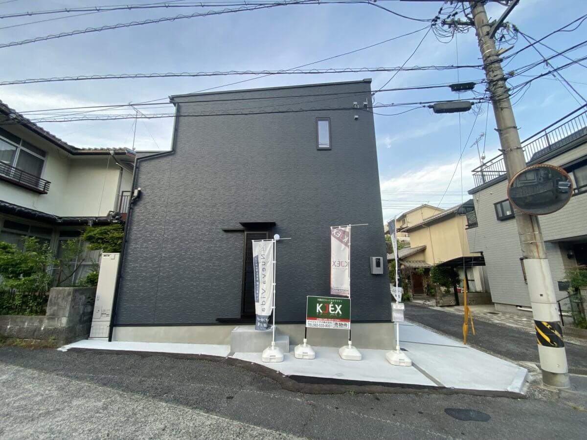 安佐南区高取北三丁目新築戸建