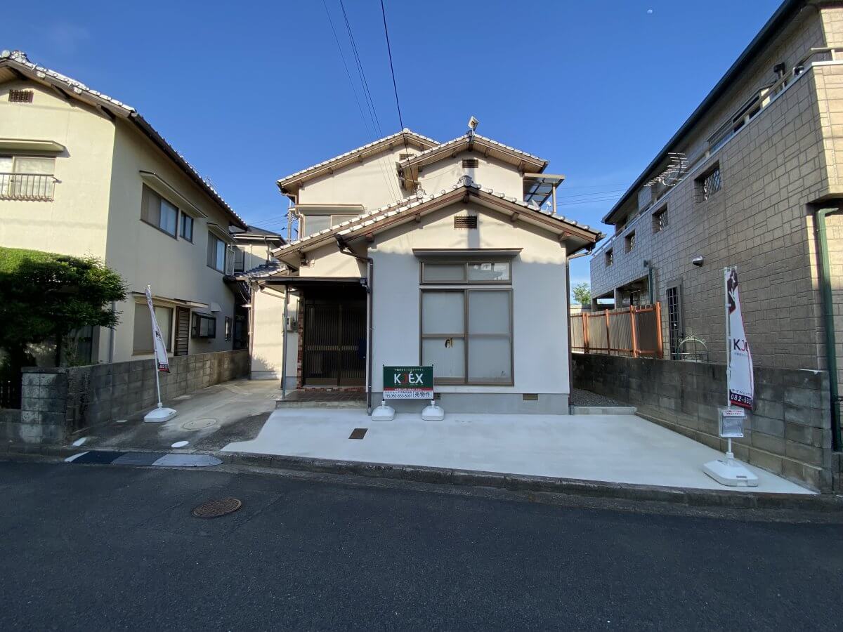 安佐南区高取北一丁目戸建