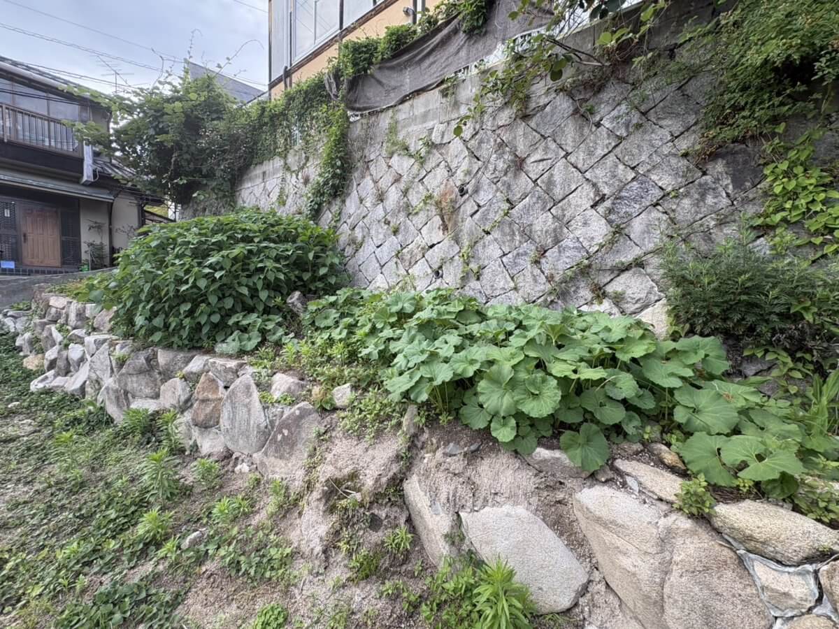 東区牛田旭二丁目土地2区画