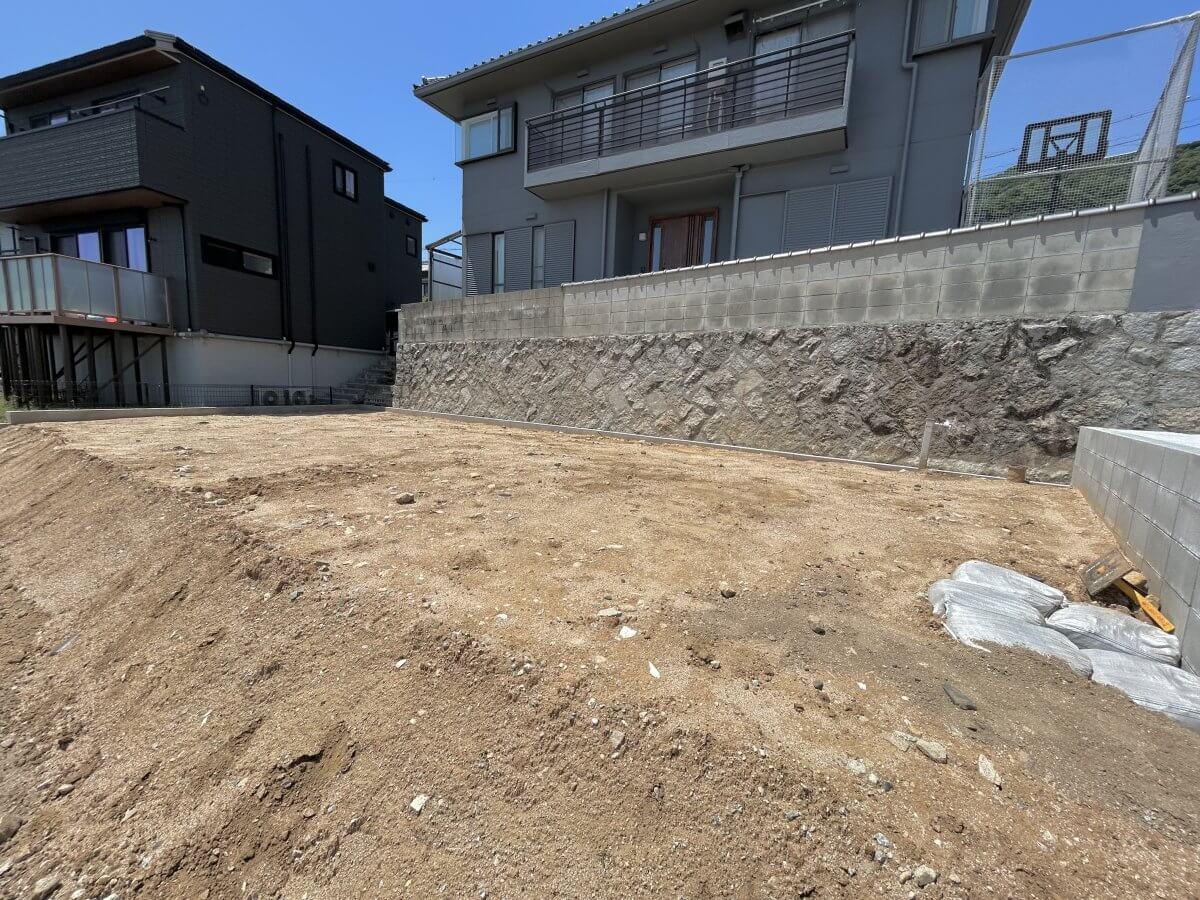 西区井口一丁目土地
