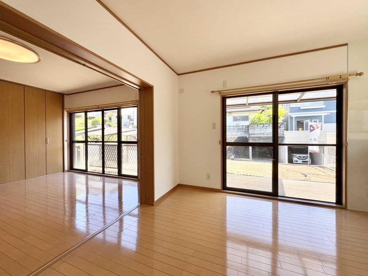 安佐北区三入東一丁目戸建