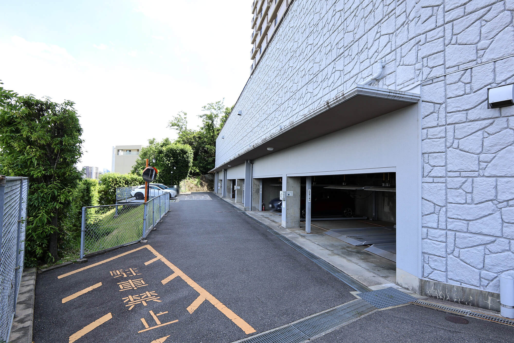 駐車場