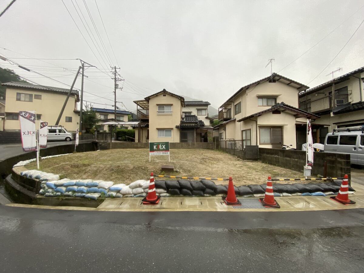 安佐北区亀山南三丁目土地