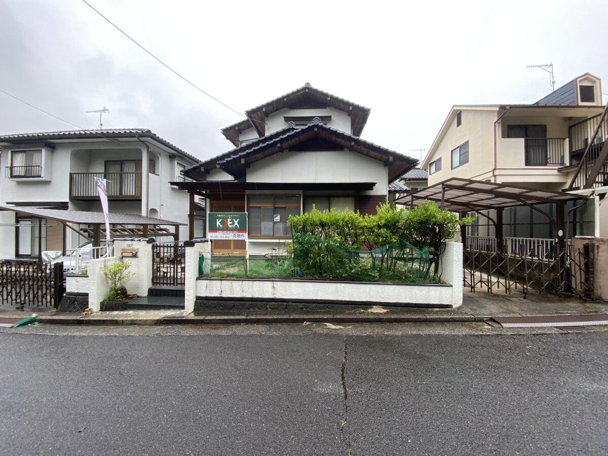 安佐北区三入東一丁目戸建