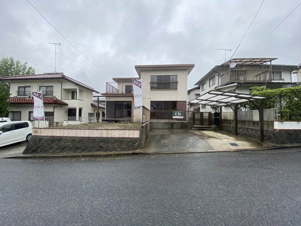 安佐北区三入東一丁目戸建