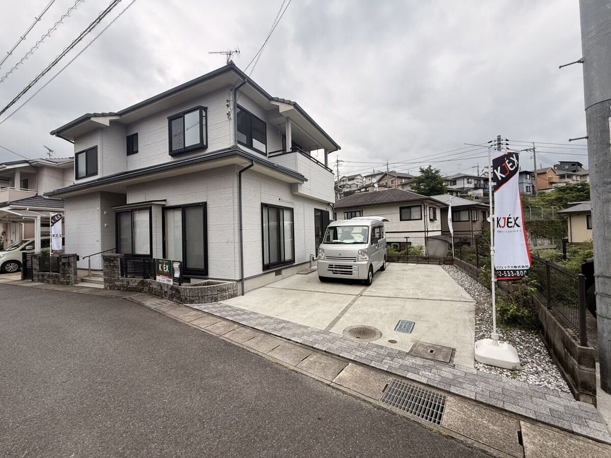 呉市焼山泉ヶ丘二丁目戸建