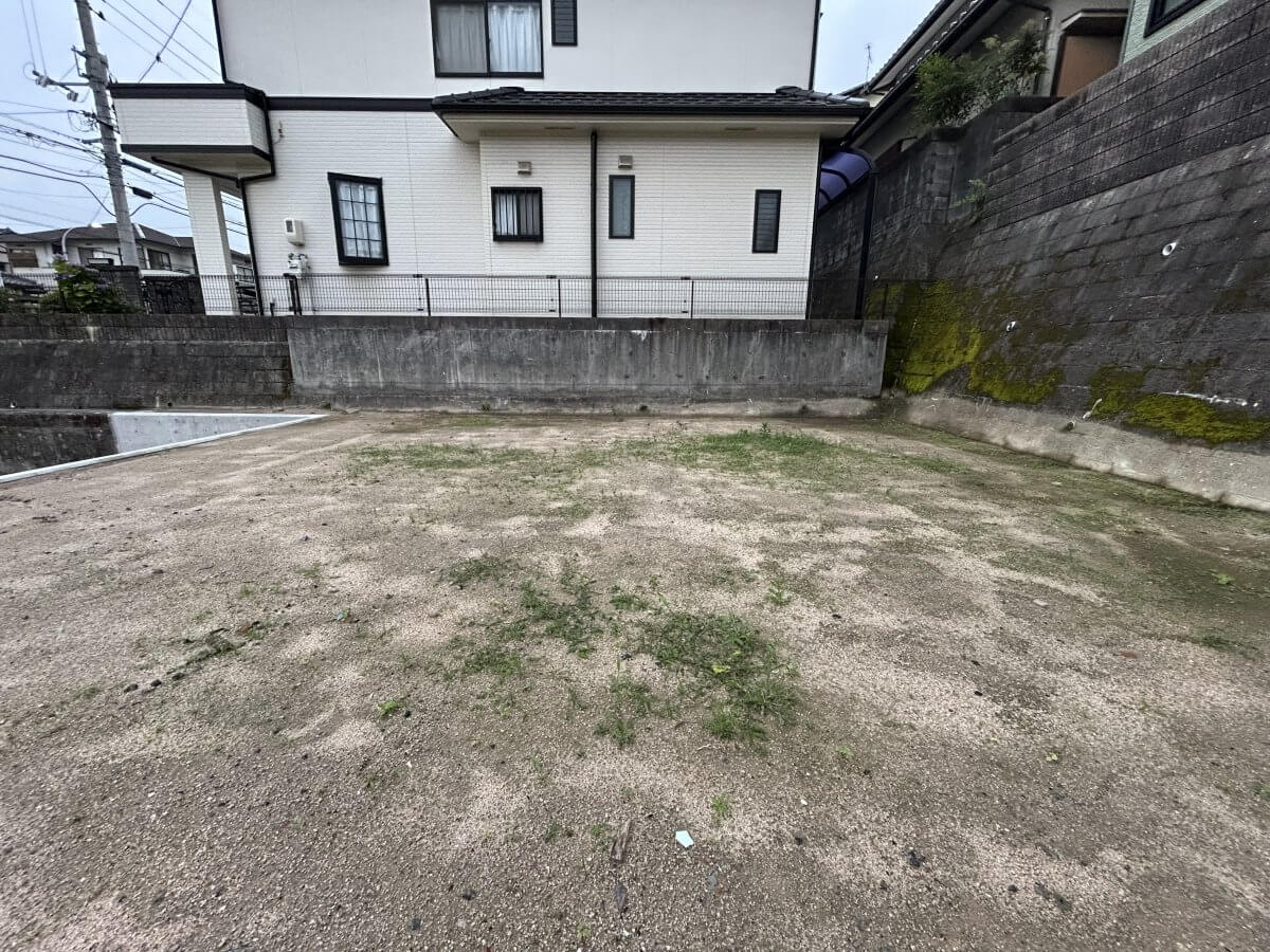 西区山田新町二丁目土地2区画