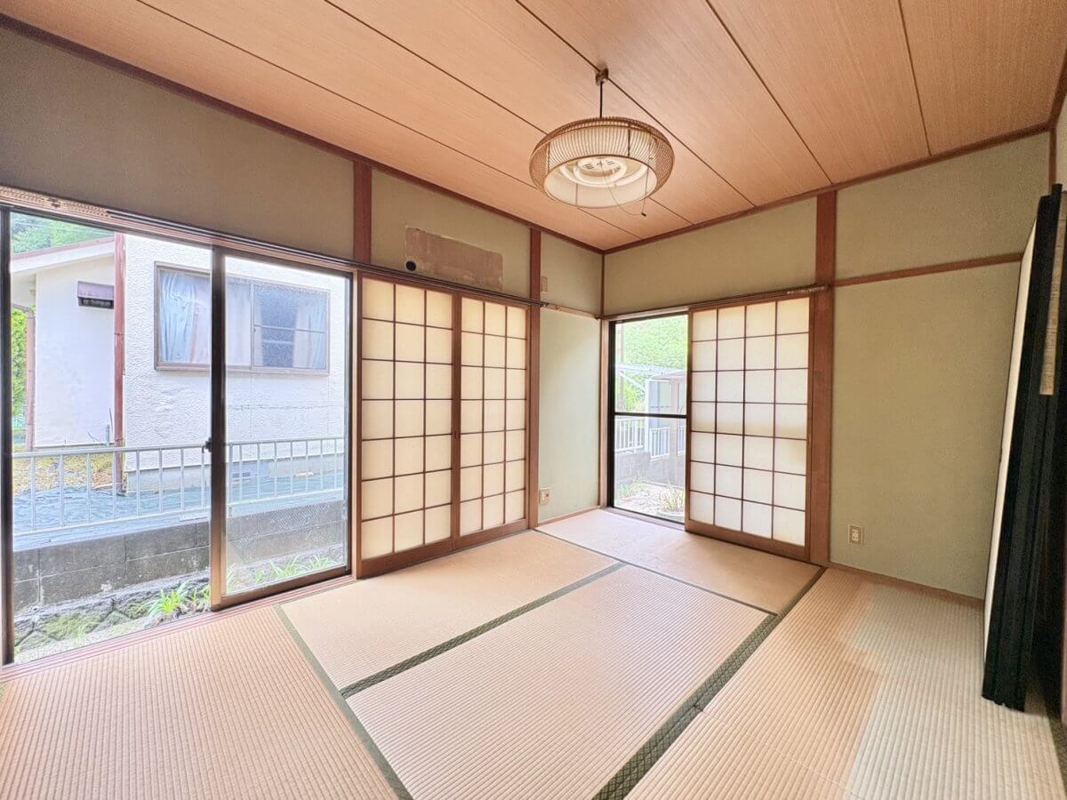 安佐北区三入東一丁目戸建