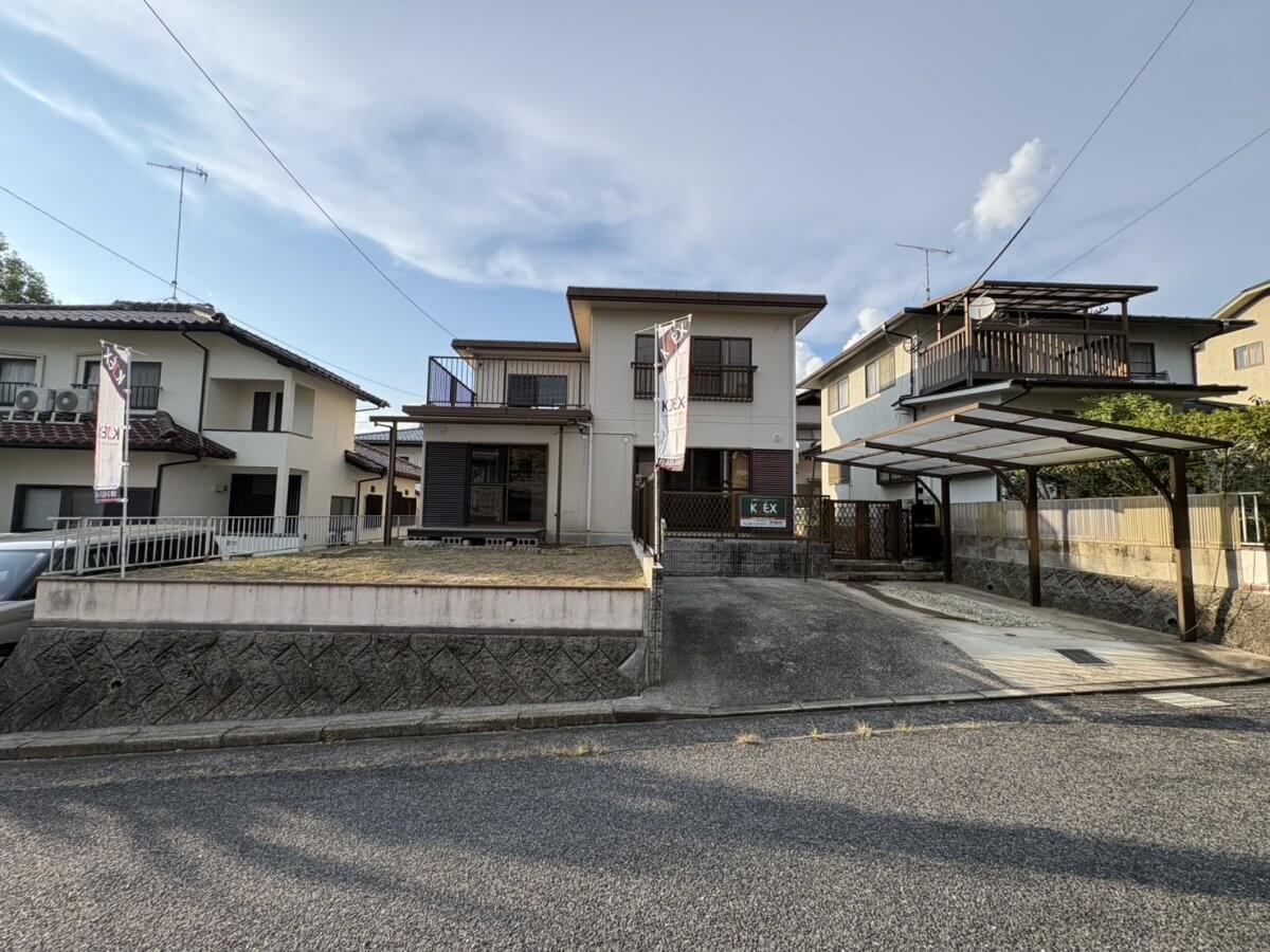 安佐北区三入東一丁目戸建