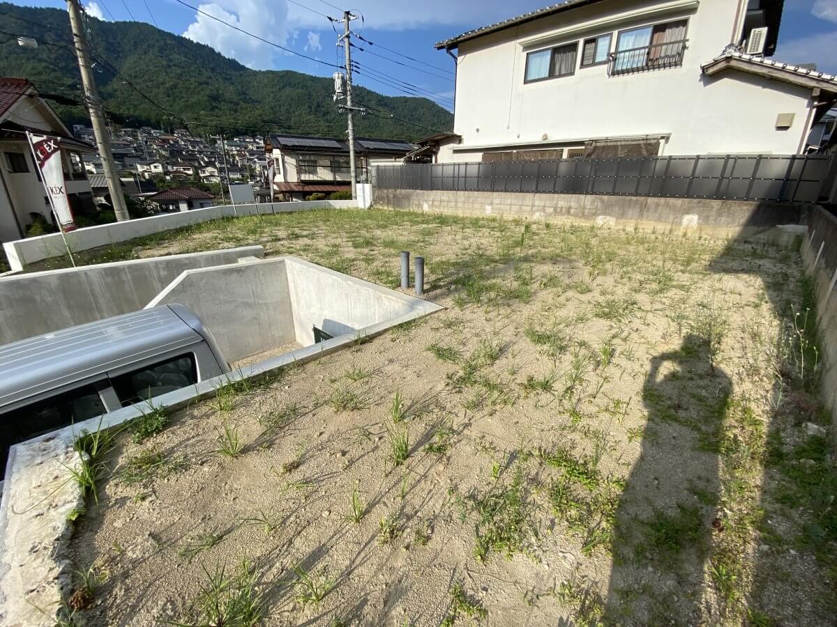 安佐北区亀山七丁目土地