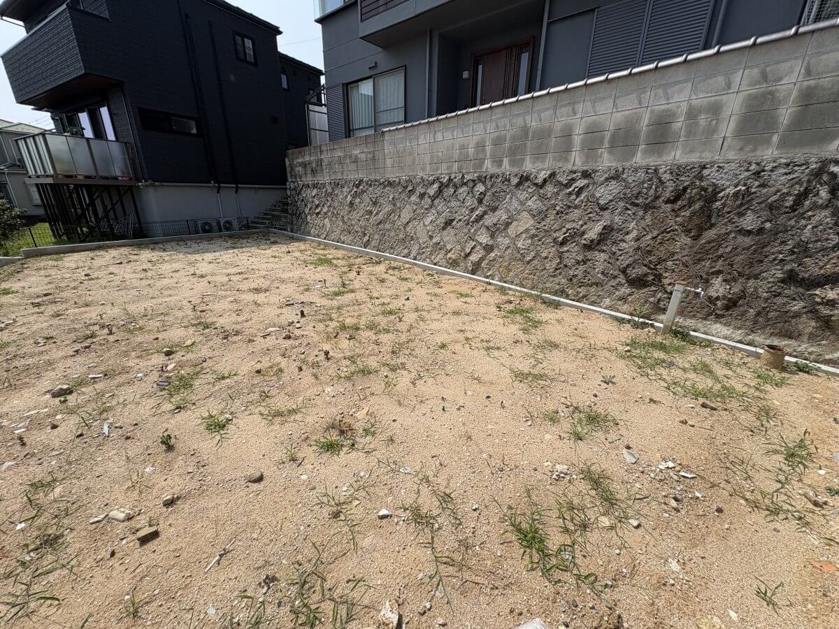 西区井口一丁目土地