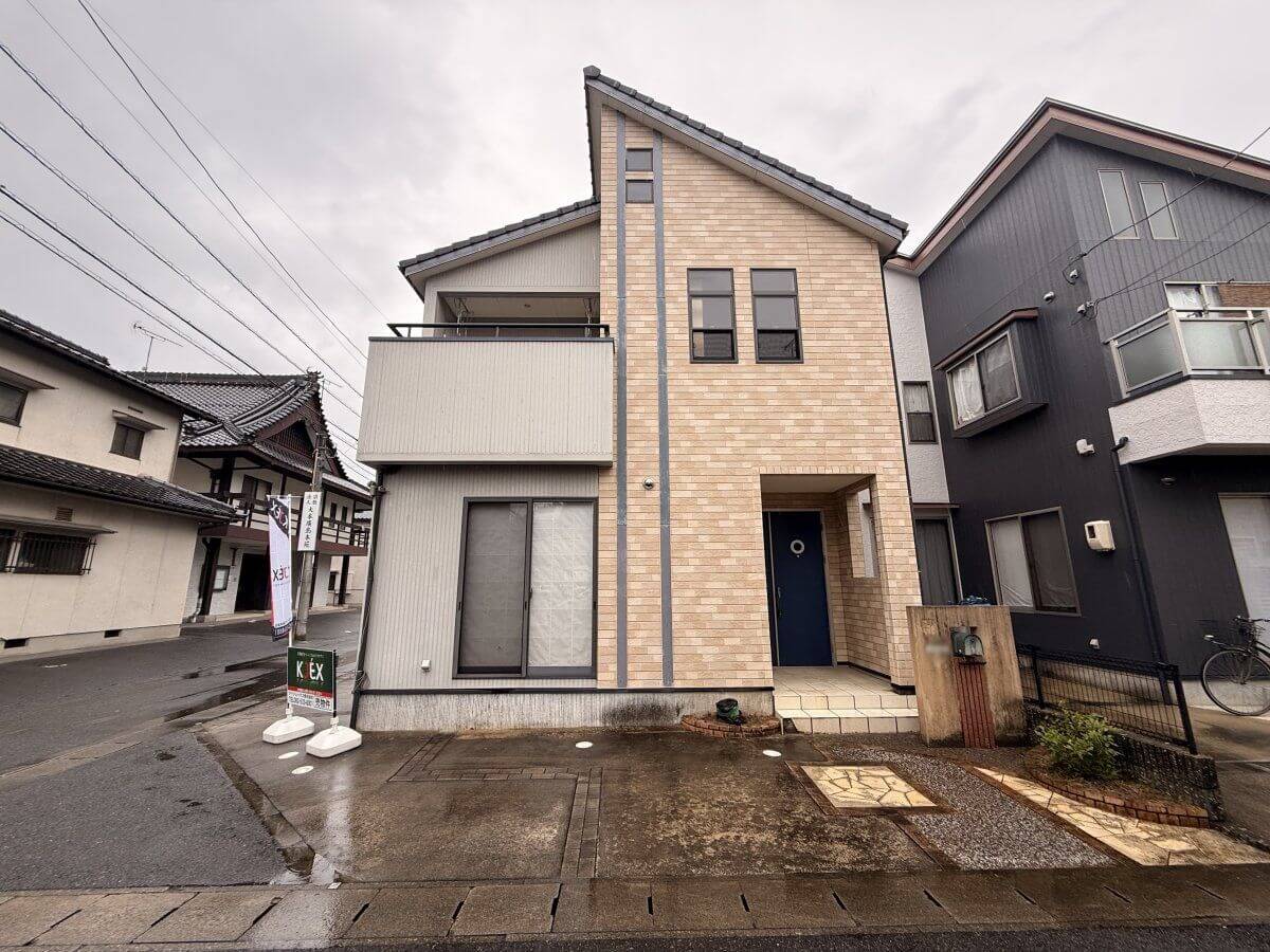 安佐南区緑井七丁目戸建