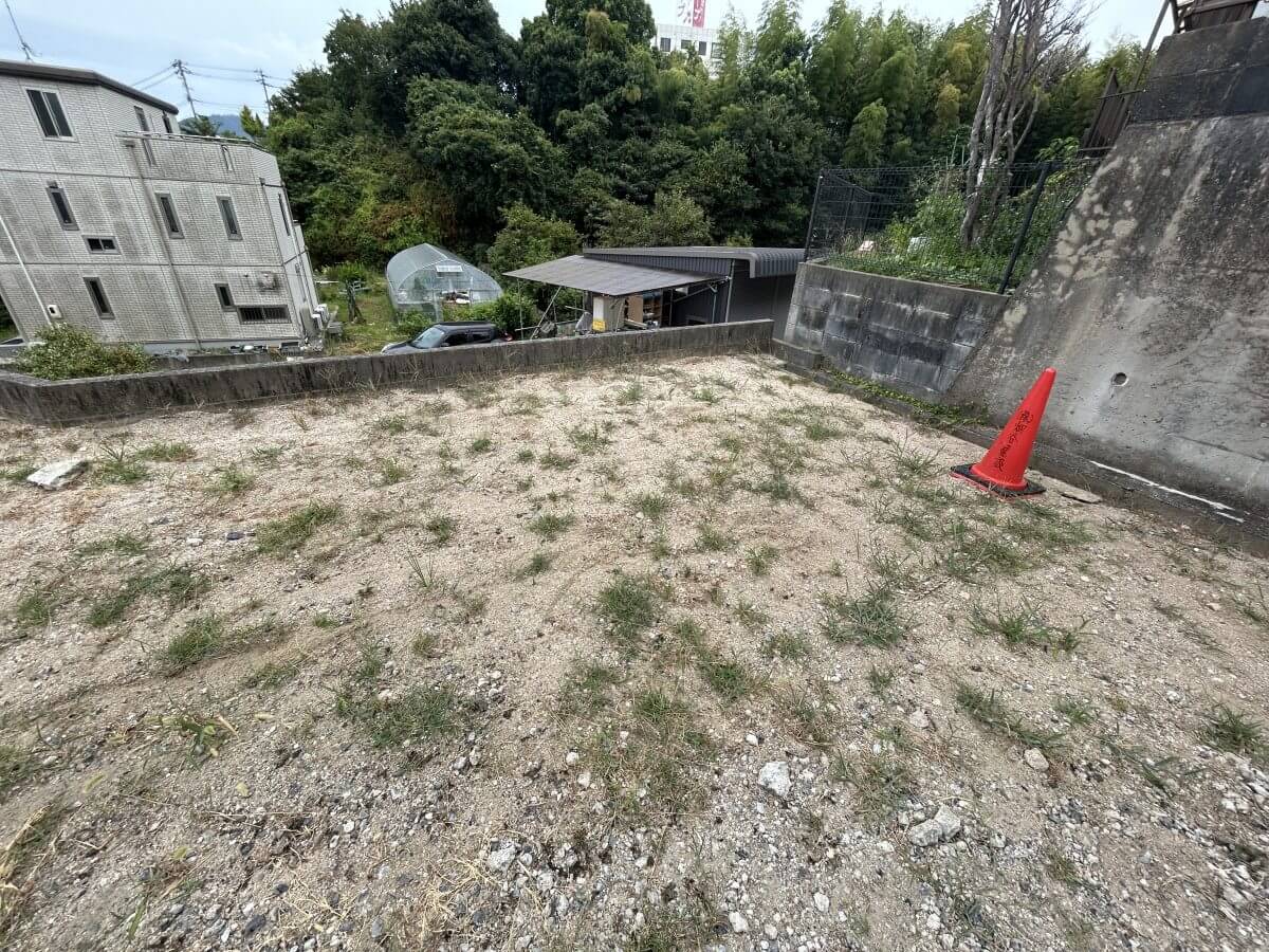 廿日市市阿品二丁目土地